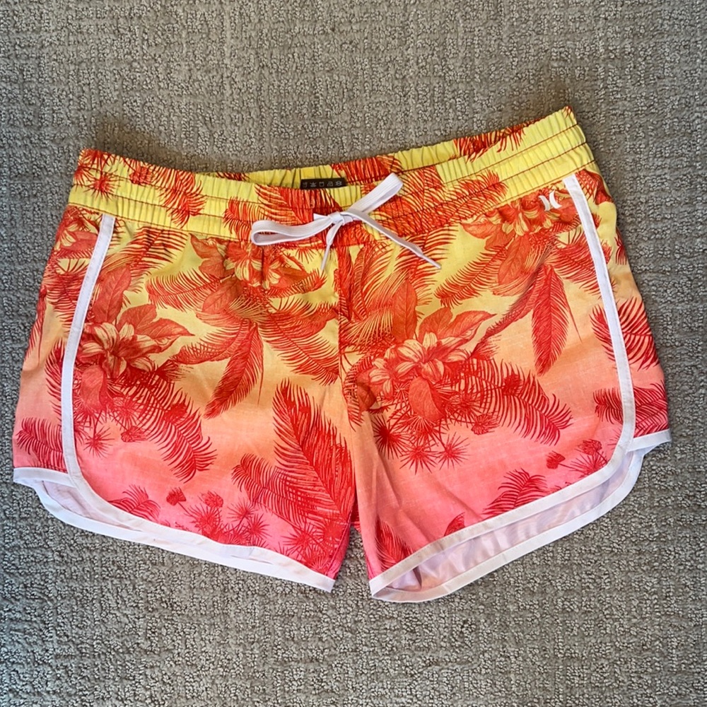 Hurley M women’s board shorts